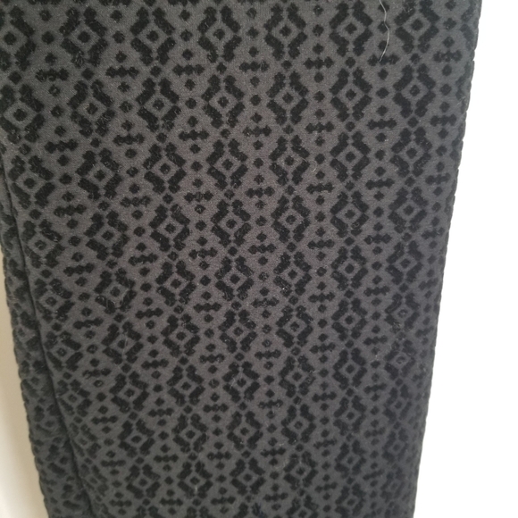 Nanette Lepore Black Velvet Textured Leggings Size M Geometric Print - Picture 3 of 10